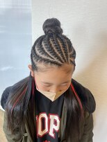 ヘアデザイン ニーチェ(Hair Design ni che) コーンロウ