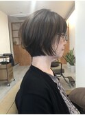 デザインカラー×ショートボブ