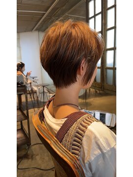 髪質改善と縮毛矯正の専門店 サンティエ(scintiller) 大人綺麗な小顔襟足スッキリショートボブ　30代40代50代