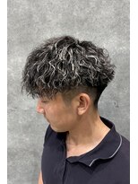 ヴァンカウンシル Kuwana(VAN COUNCIL)&nbsp;メンズホワイトハイライト×パーマ