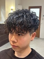 アトラクト バイ ラック 津田沼(Attract by LUCK) スペインカール/津田沼/メンズパーマ/ハイトーン/ブリーチ