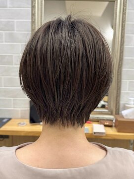 サンドハーツギンザ(sand Hearts ginza) 後頭部がふんわり見える大人ショート