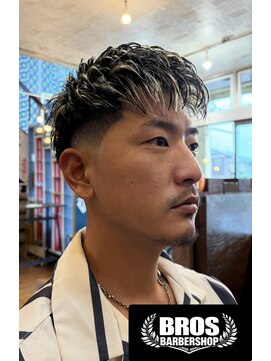 ブロスバーバーショップ(BROSBARBERSHOP) テーパーフェード/メッシュカラー【常滑市/理容室】