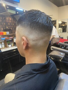 バーバーショップゾン(barber shop ZoN) クロップスタイル
