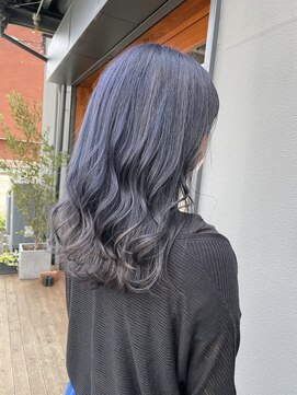 キュオンシア(CUEON. ciea) ロング×シルバーバイオレット