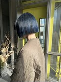 ブラック ブルー マチルダボブ カット ケアブリーチ
