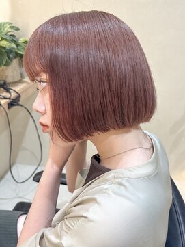 ヒビヲ(HIBIO) ショートボブハイライトカラーミルクティーベージュダブルカラー