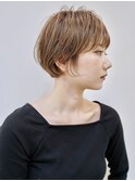 大人可愛いショート 前髪ありショート PEEK-A-BOO 坂本