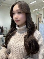 アム 表参道(am)&nbsp;かきあげ前髪【小顔レイヤーロング黒髪グレージュパーマ)