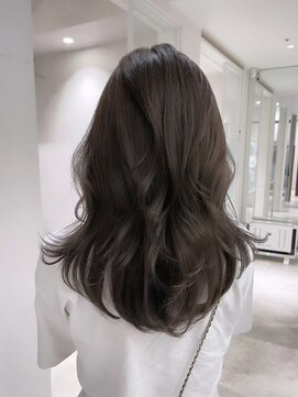 ムード(MOOD,) 暗めカラー/グランマッシュ[レイヤーカット/髪質改善/銀座]