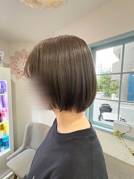 アンジョ(Anjo) ベージュカラー