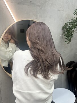 バド(bado) グレージュ/透明感カラー／レイヤーカット／髪質改善/本町