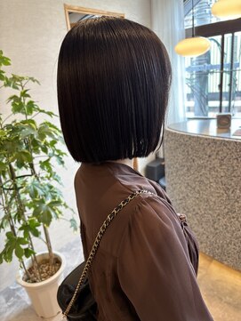 トゥーリ 大野城下大利店(tuuli) 切りっぱなしボブ★暗髪カラー