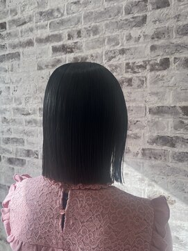 シャルム(Charm) 切りっぱなしボブ