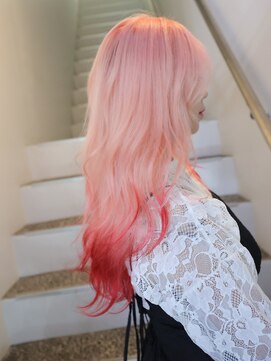 プネル(punel) ホワイトピンク　ケアブリーチ　渋谷　佐藤