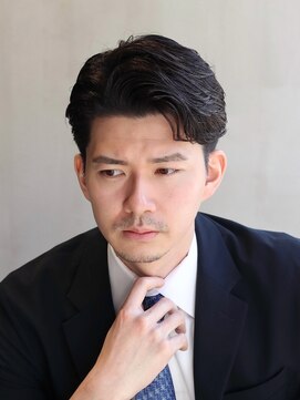 プライベートバーバー 武蔵小杉 新丸子(PRIVATE BARBER) テーパーフェードルーズパーマフェザーパーマ<理容室>武蔵小杉