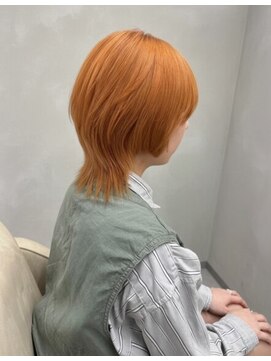 チザン(TIZAN) ビビットオレンジ×レイヤーウルフ