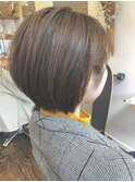 ライトショートボブ