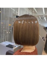 ジエクト ヴィシア(The Ect VIXIA)&nbsp;ぱつっとボブ×前下がりボブ×髪質改善