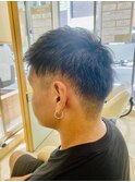 短めツーブロック アップバング