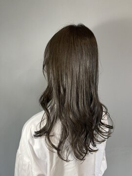 リンダイーロ(Linda Hiro) 【札幌円山　イルミナカラー/髪質改善トリートメント】