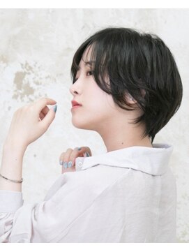 ステラ 川口東領家店(STELLA) センターパート ナチュラルショート