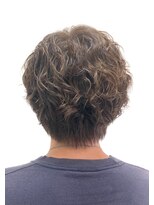 黄ぐまくん美容室 メンズ ランダムパーマ