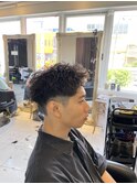 スパイキーショート　メンズショート　短髪パーマ　ツイスト