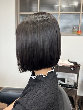 ヘアーズラボ(Hair’s Lab.) あごラインボブ