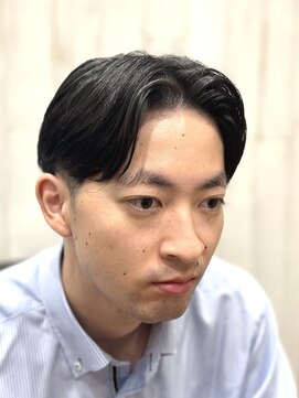 ヨシザワインク プレミアム 横浜 桜木町店(YOSHIZAWA Inc. PREMIUM) メンズツーブロック刈り上げセンターパート