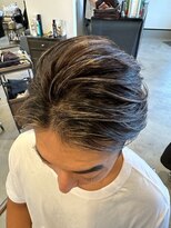 アンド(&)&nbsp;白髪ボカシハイライト