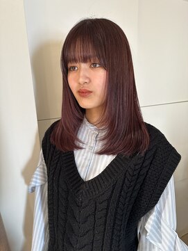 ユイル(Uil) 顔周り レイヤーカット× 暖色カラー デザイン カラー