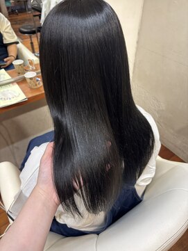 サラ 徳山店(SARA) 暗めオリーブグレー