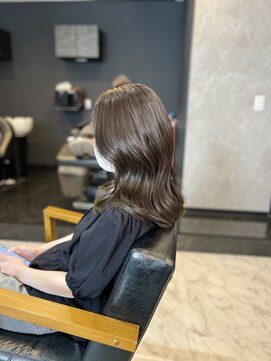 リリス(Lilith) ヘーゼルカラー