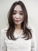 ムク(MUKU)&nbsp;ハイレイヤー　レイヤーカット　ベージュカラー　レイヤー