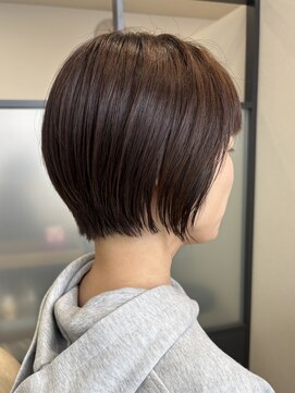ブルーベイル(Blue Veil.) 30代40代50代大人可愛い★小顔ショートカット前下がり