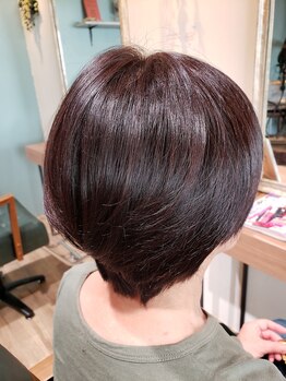 ゴタヘアー(gota hair)の写真/ヴィラロドラで叶える透明感。92%天然由来で、繰り返す白髪染めも極上のケアタイムに。