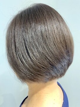 クアトログランシュ 水戸店(QUATRO×GranCieux) アッシュボブ