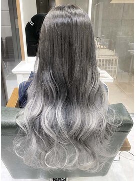 デイズ(days) アッシュグラデーションカラー☆ブリーチ