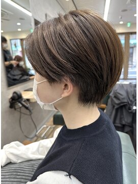 リベストバイジェービー 稲毛(li best. byjb) ペールベージュ/セクションカラー/外ハネボブ[稲毛/稲毛駅]