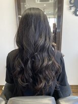 美容室 夢先案内&nbsp;艶感カラー+可愛い巻き髪