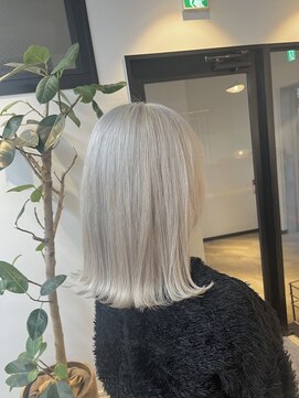 ポート バイ プライマル(port by primal) ホワイトカラー[千葉/千葉駅/髪質改善/ケアブリーチ/韓国風]