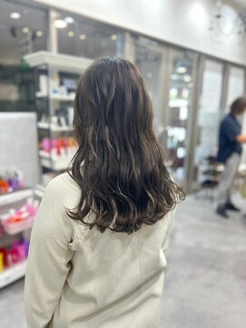 ヘアーワークス ボナ ウニクス店(HAIR WORKS bona) 透明感カラー/くすみからー×ハイライト コテ巻きパーマ