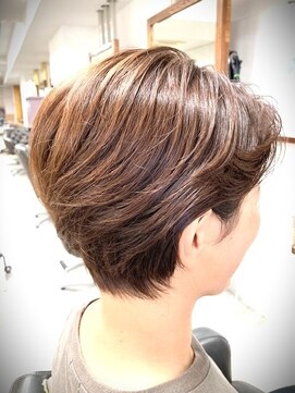 フリーズ 伊丹店(Freez) 白髪ぼかし30代40代50代60代伊丹大人ショート大人ボブ