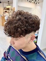 フゥ 宇都宮(FeU)&nbsp;スペインカール/スパイラルパーマ/フェード/宇都宮/メンズパーマ