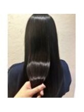 【ヴィラロドラカラー】カラーを繰り返す程艶が出るダメージレスで健康な美髪へ。[浦安/髪質改善/縮毛矯正]