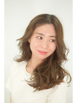 松本平太郎美容室 銀座本店 イノアカラー×抜け感ロング/30代40代50代60代