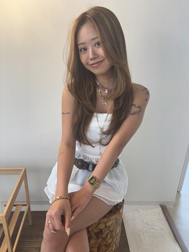 ココルアナ(coco luana) レイヤーカット/ハイライトカラー/韓国/髪質改善