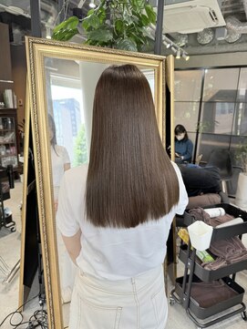 テュケー(TYCHE) 髪質改善/ストレート/グレージュ