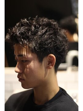 キングスマン トーキョー 国分寺(KINGSMAN TOKYO) スパイキーショート